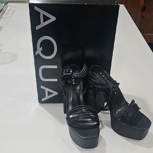 AQUA Women's Black Platform Sandals Sz 9 NIB